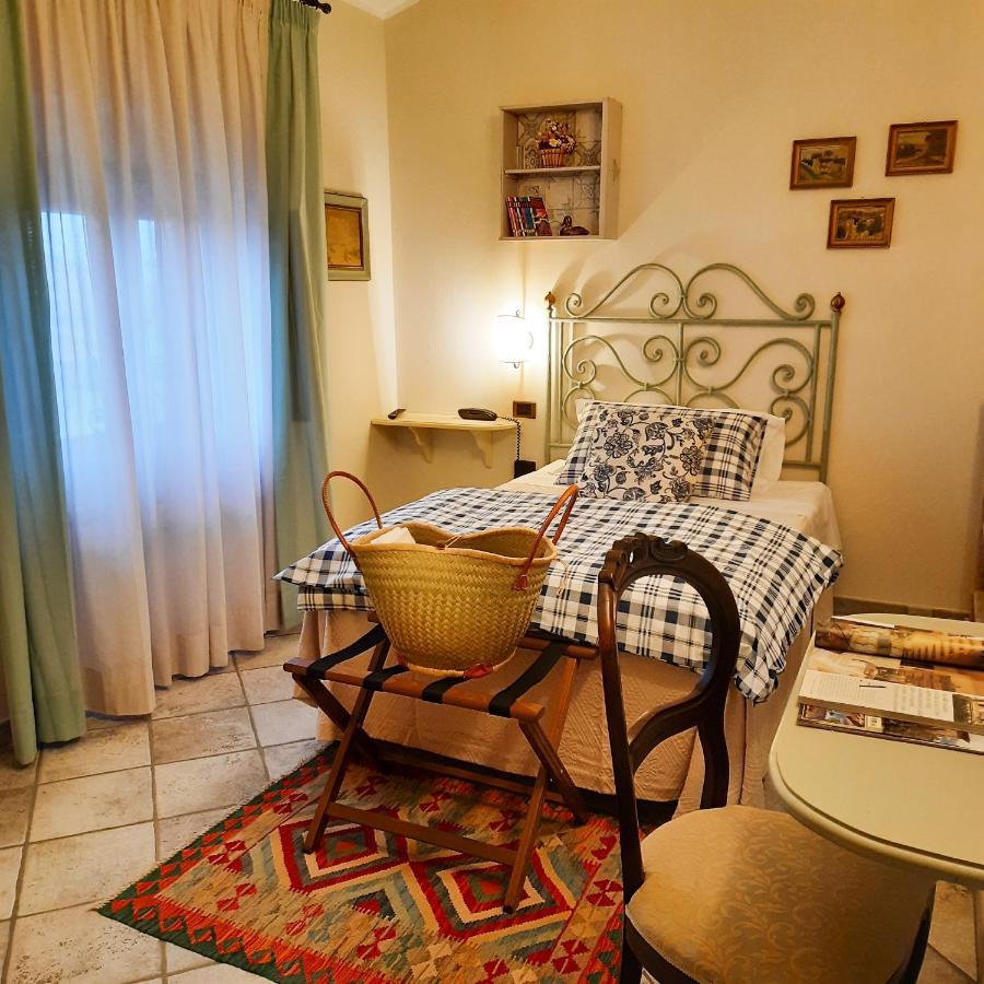 Boutique Hotel Fox'S Inn San Giustino Valdarno Екстер'єр фото