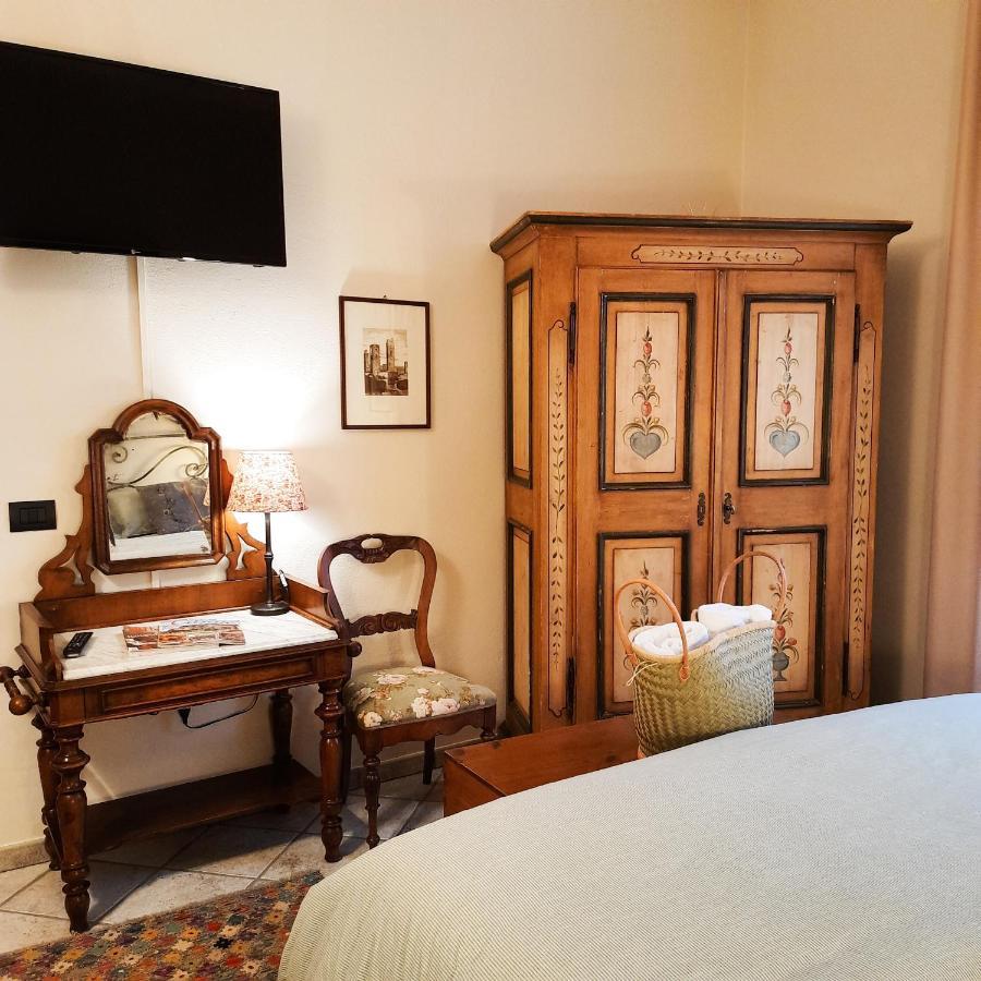 Boutique Hotel Fox'S Inn San Giustino Valdarno Екстер'єр фото