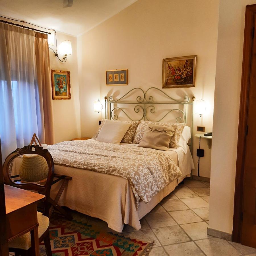 Boutique Hotel Fox'S Inn San Giustino Valdarno Екстер'єр фото