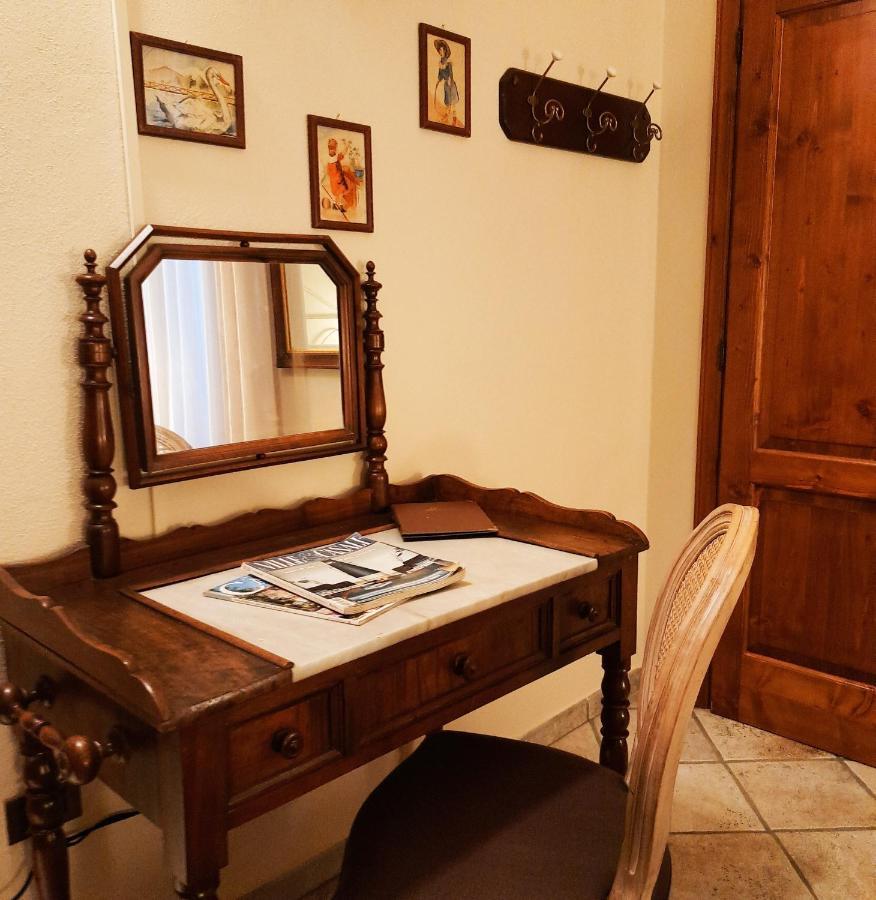 Boutique Hotel Fox'S Inn San Giustino Valdarno Екстер'єр фото