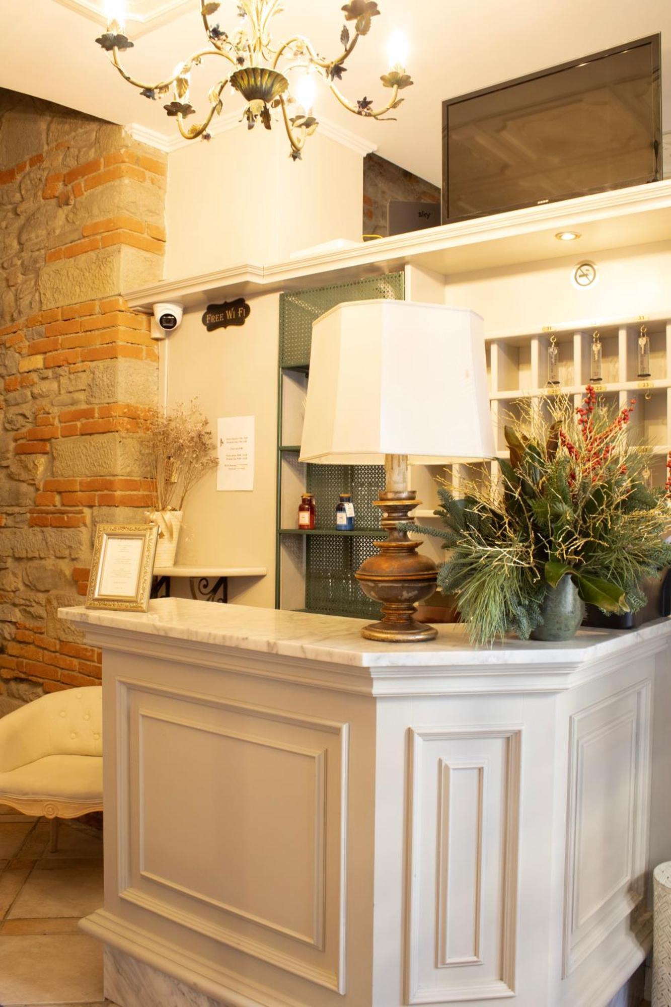 Boutique Hotel Fox'S Inn San Giustino Valdarno Екстер'єр фото