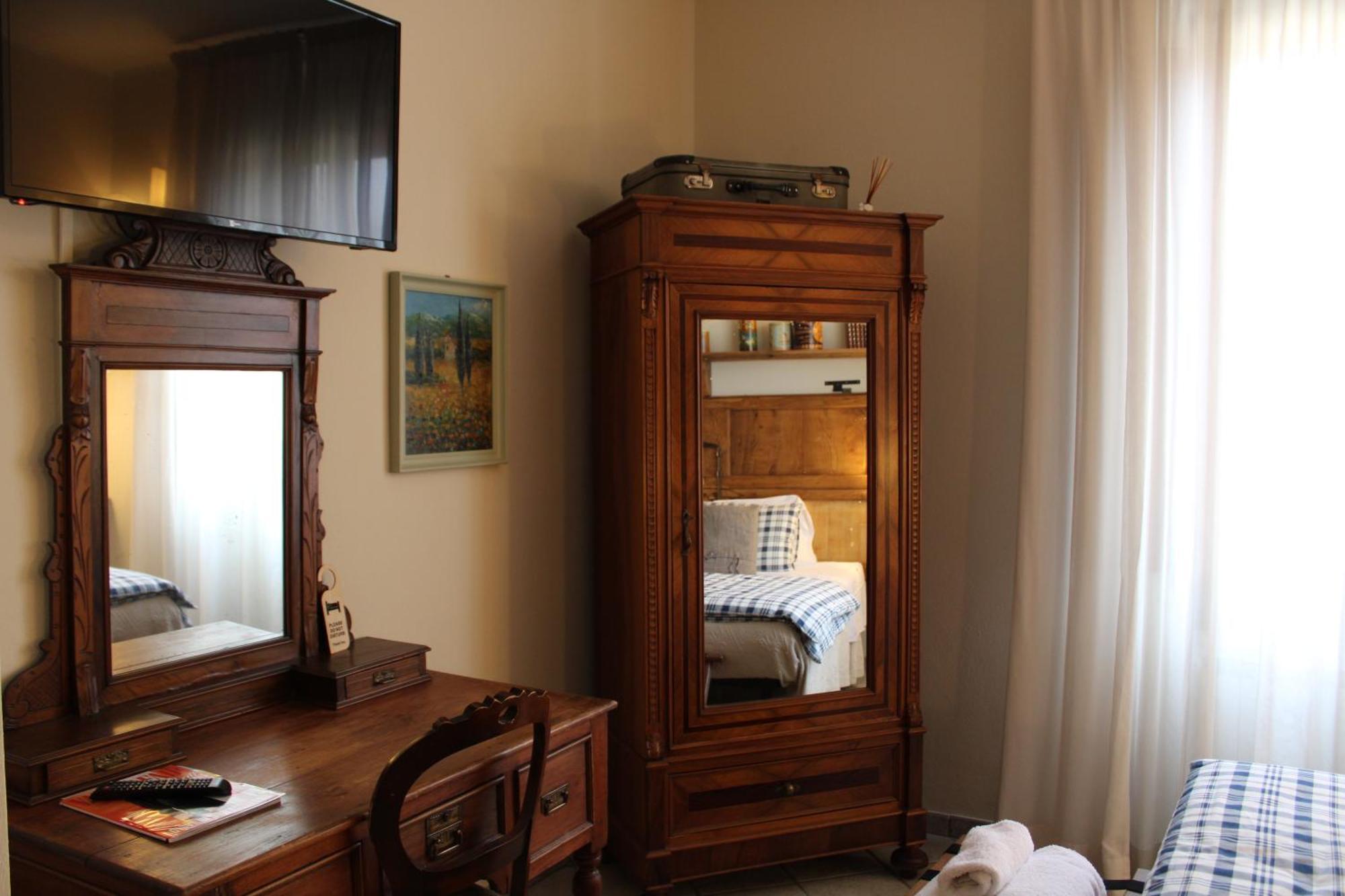 Boutique Hotel Fox'S Inn San Giustino Valdarno Екстер'єр фото